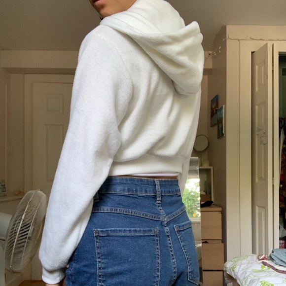 Cropped white hoodie - Picture 4 of 4